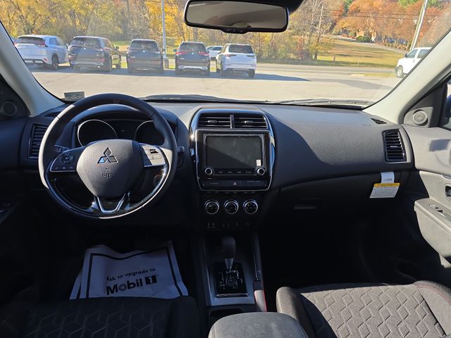 2025 Mitsubishi Outlander Sport LE - Photo 11