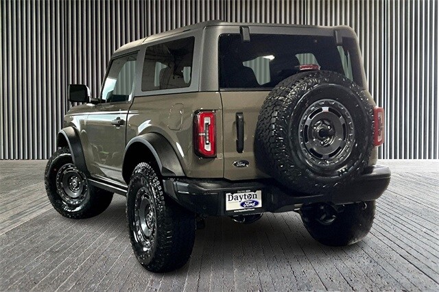 2025 Ford Bronco Badlands photo 3