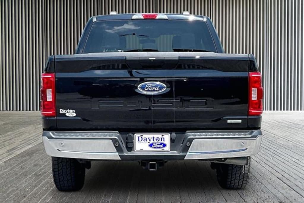 Used 2022 Ford F-150 XLT Truck SuperCrew Cab