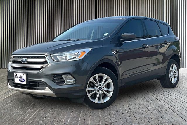 Used 2017 Ford Escape SE