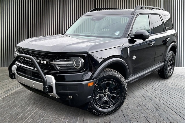 2025 Ford Bronco Sport Outer Banks's photo