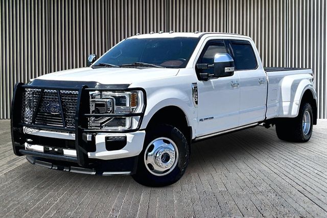 2020 Ford F-350 Platinum 4x4 Crew Cab 8' Box DRW's photo