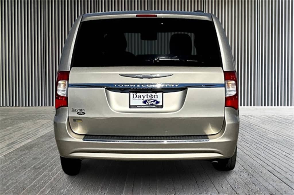 Used 2015 Chrysler Town & Country Touring Van