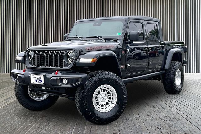 2025 Jeep Gladiator Rubicon Auto's photo