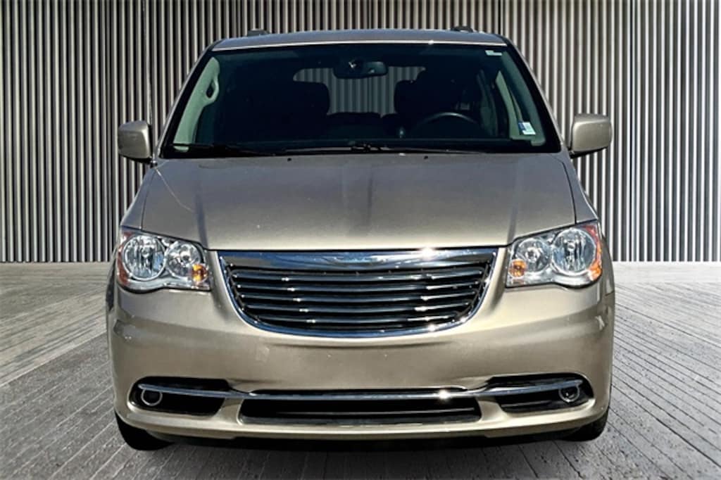 Used 2015 Chrysler Town & Country Touring Van