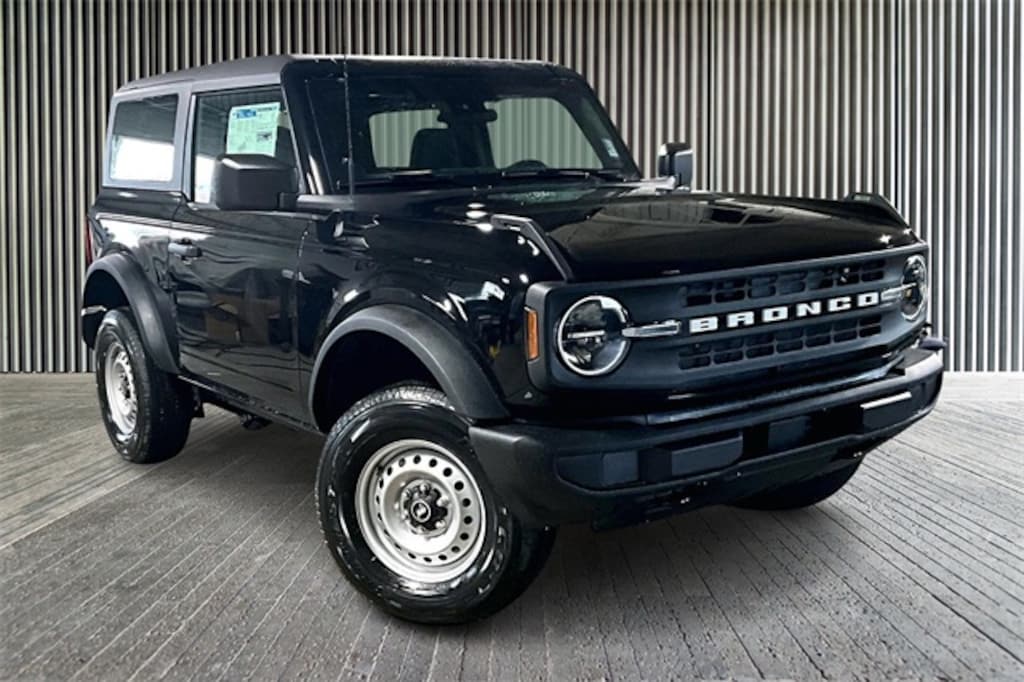 New 2025 Ford Bronco Base 2DR Manual Transmission Hardtop SUV