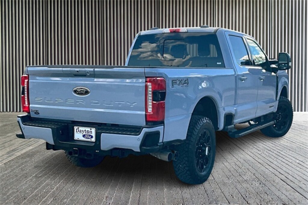 Used 2024 Ford F-250 Lariat Ultimate, Sport Black Appearnce, Twin Panel Truck Crew Cab