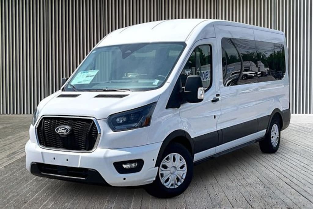 New 2026 Ford Transit-350 Passenger XLT Wagon Medium Roof Van