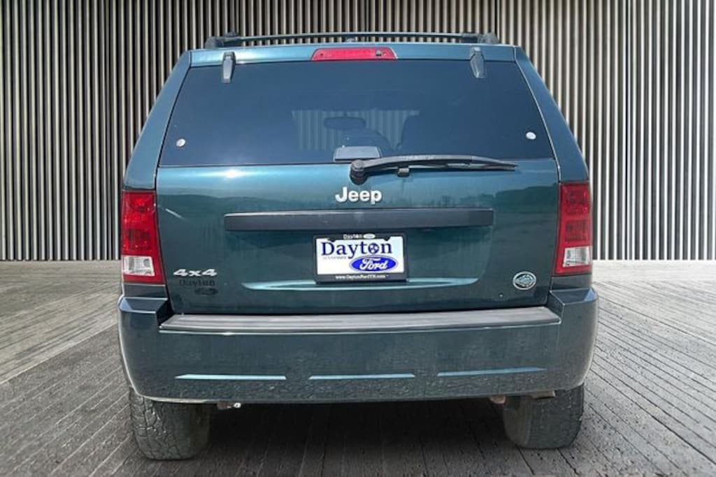 Used 2005 Jeep Grand Cherokee Laredo SUV