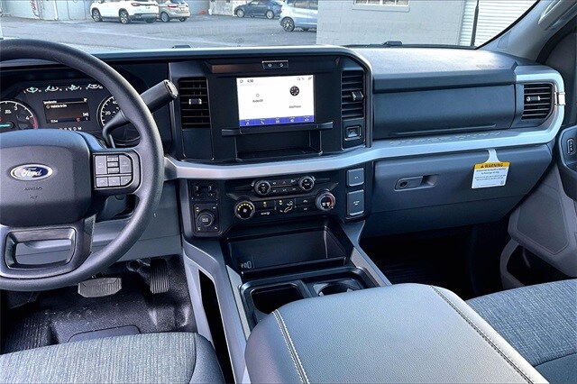 2026 Ford F-350 Super Duty XLT - Photo 7