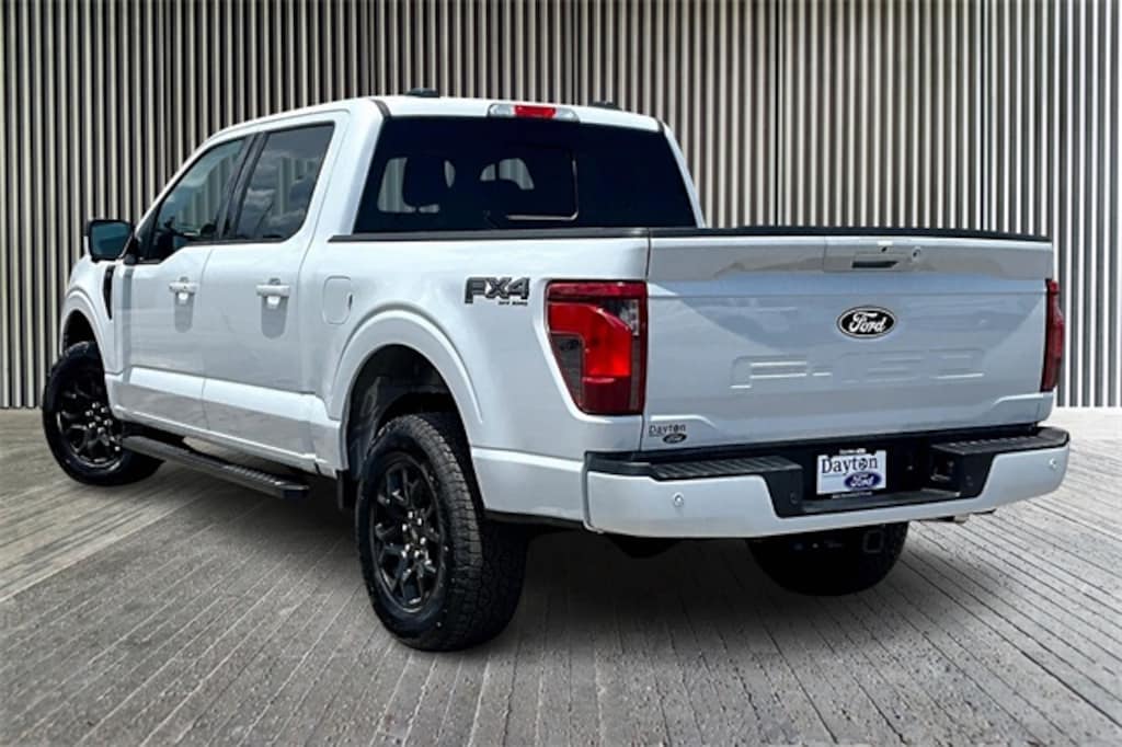 New 2025 Ford F-150 XLT Crew Cab 4WD 5.0L V8 FX4 Truck SuperCrew Cab