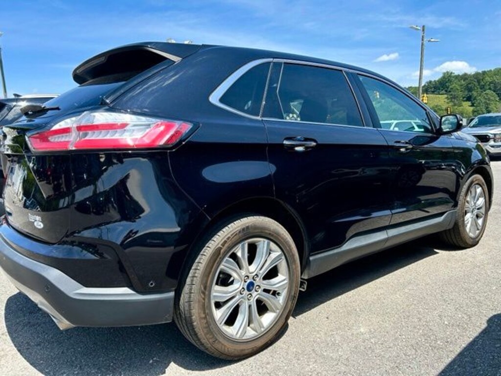 Used 2021 Ford Edge Titanium SUV