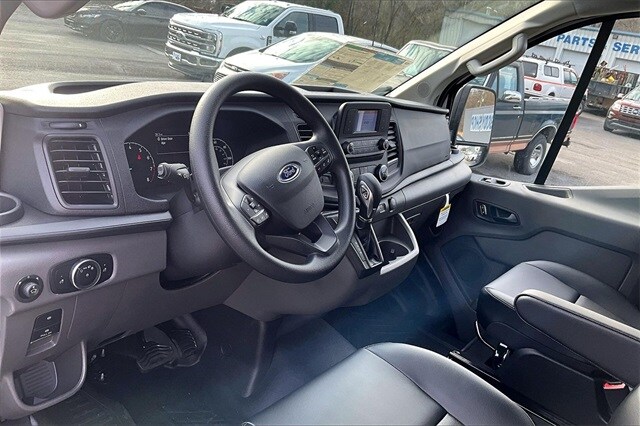 2025 Ford Transit Van Base - Photo 6