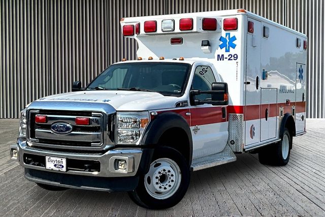 2016 Ford F-450 XLT Regular Cab 189-In DRW's photo