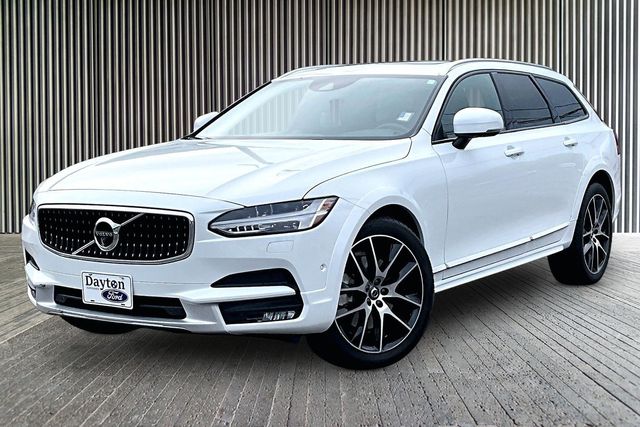 2017 Volvo V90 Cross Country T6 AWD's photo