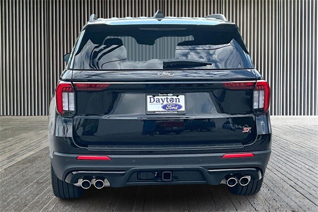 2025 Ford Explorer ST photo 3