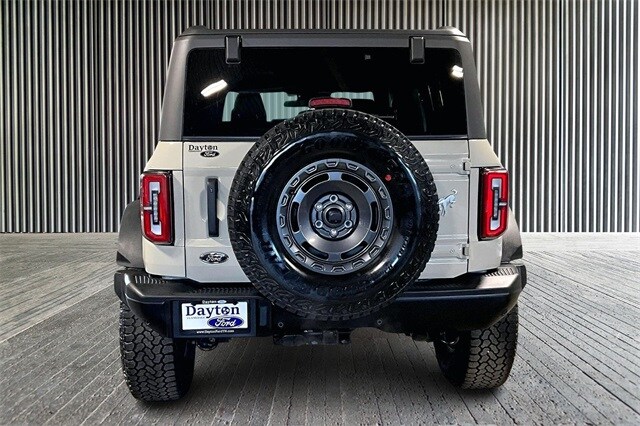 2025 Ford Bronco Badlands photo 3