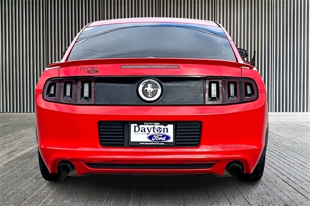 2013 Ford Mustang V6 Premium photo 4