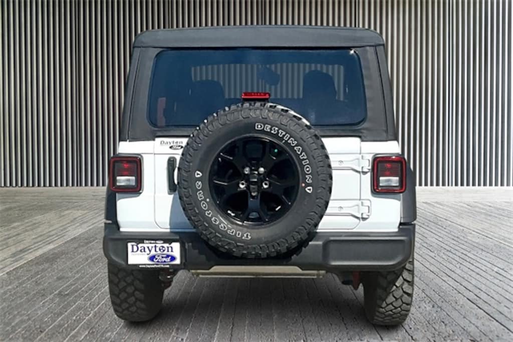 Used 2022 Jeep Wrangler Willys Auto, Local 1-Owner ***6,700 miles*** SUV