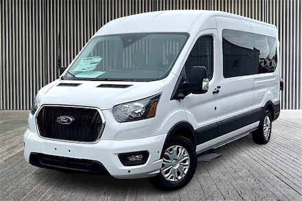 2025 Ford Transit-350 Passenger Wagon Medium Roof Van