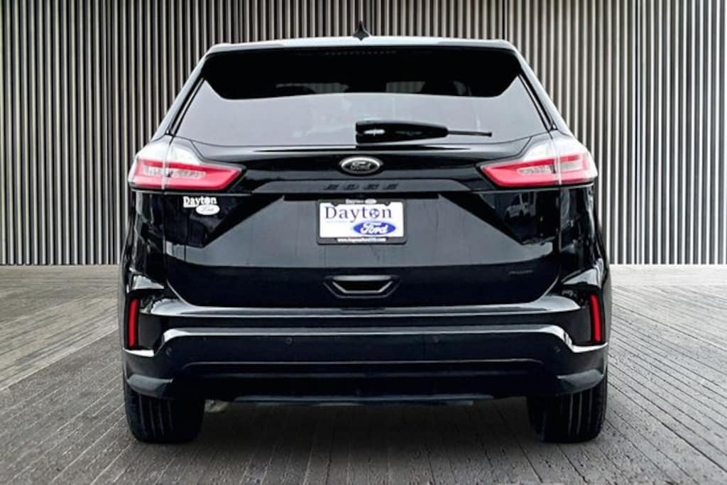 Used 2024 Ford Edge SE SUV