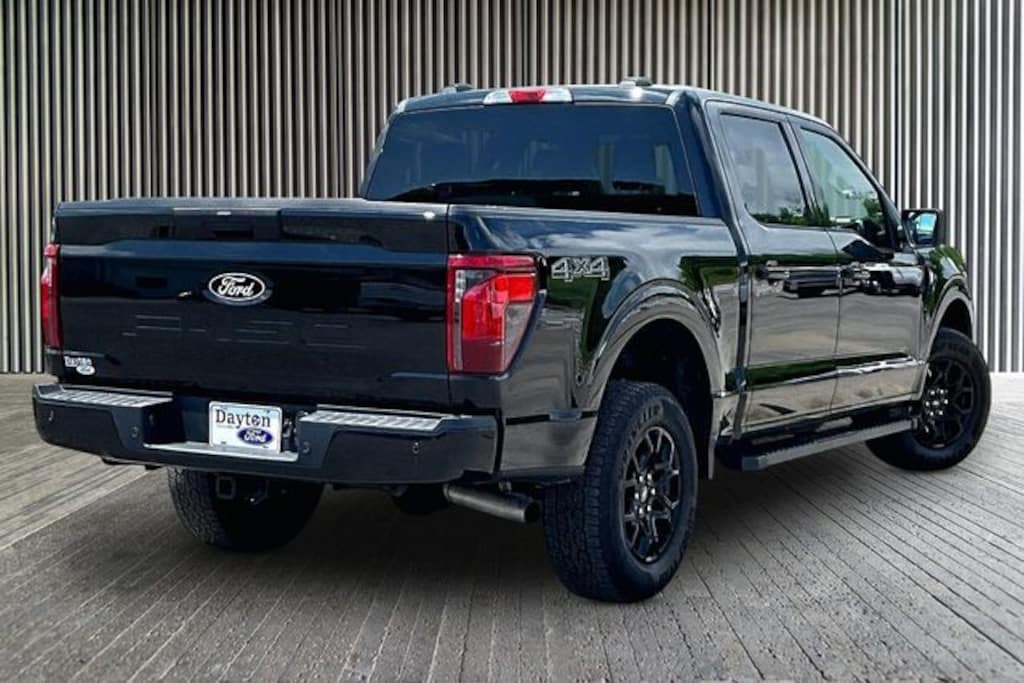 Used 2025 Ford F-150 XLT Crew Cab 4WD Truck SuperCrew Cab