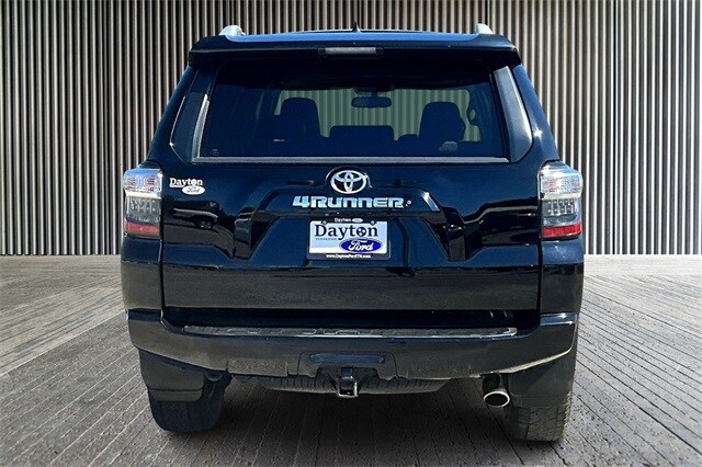 2015 Toyota 4Runner SR5 Premium 4WD photo 3