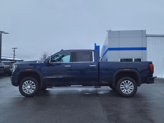 Used 2021 GMC Sierra 2500 Denali HD Denali with VIN 1GT49RE72MF147232 for sale in Winthrop, ME