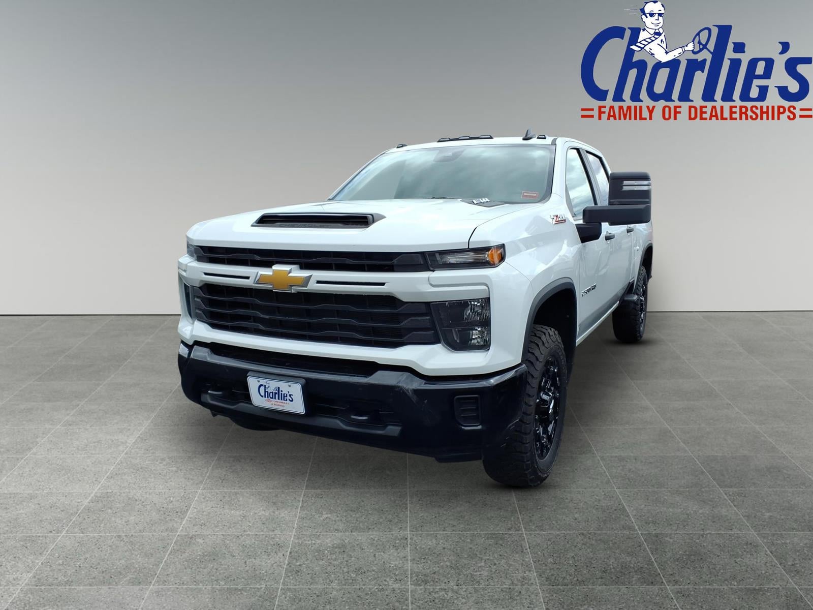 2024 Chevrolet Silverado HD Custom 4WD Crew Cab Standard Box's photo