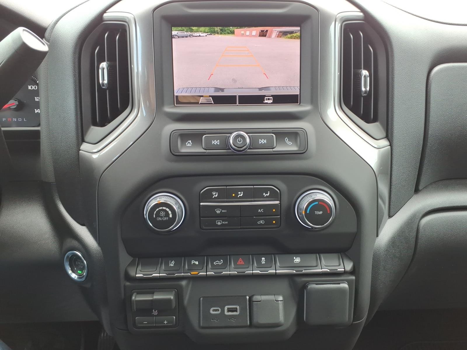 2026 Chevrolet Silverado 2500 HD Custom - Photo 9