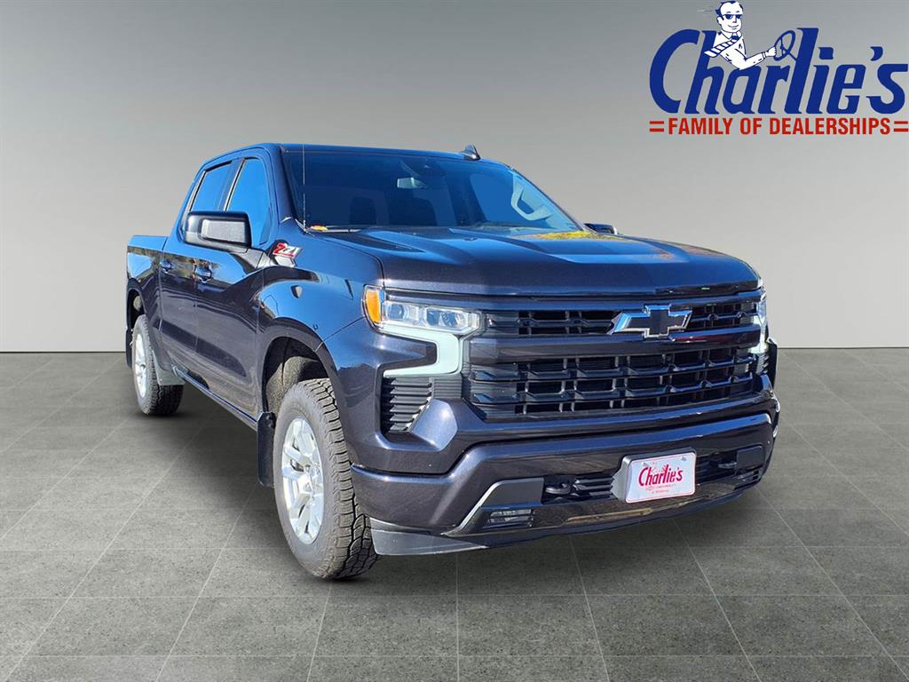2023 Chevrolet Silverado 1500 RST photo 3