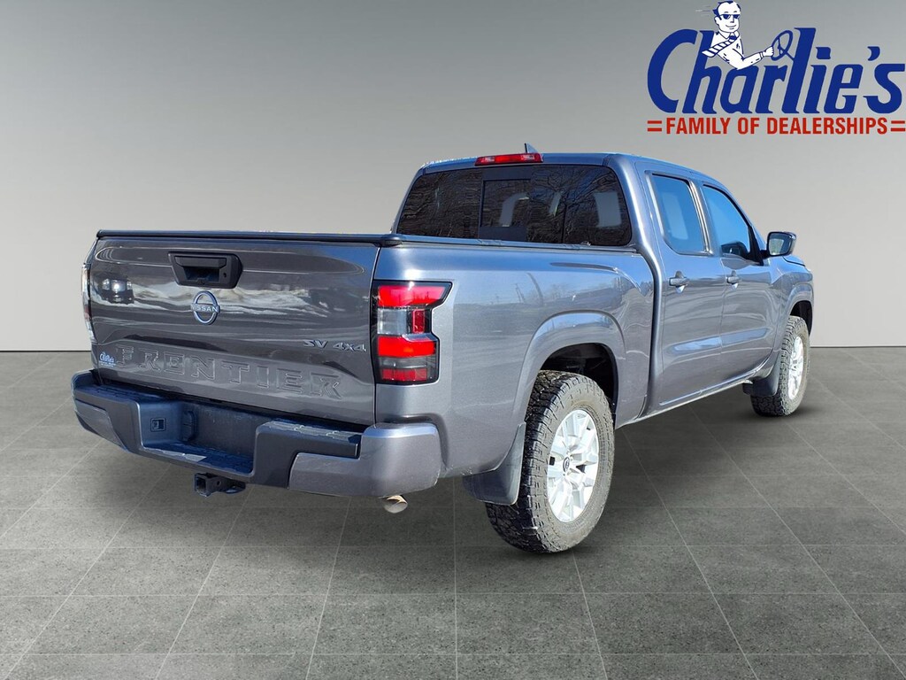 Used 2024 Nissan Frontier SV Truck Crew Cab