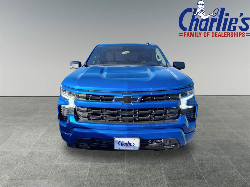 2024 Chevrolet Silverado 1500 RST photo 2