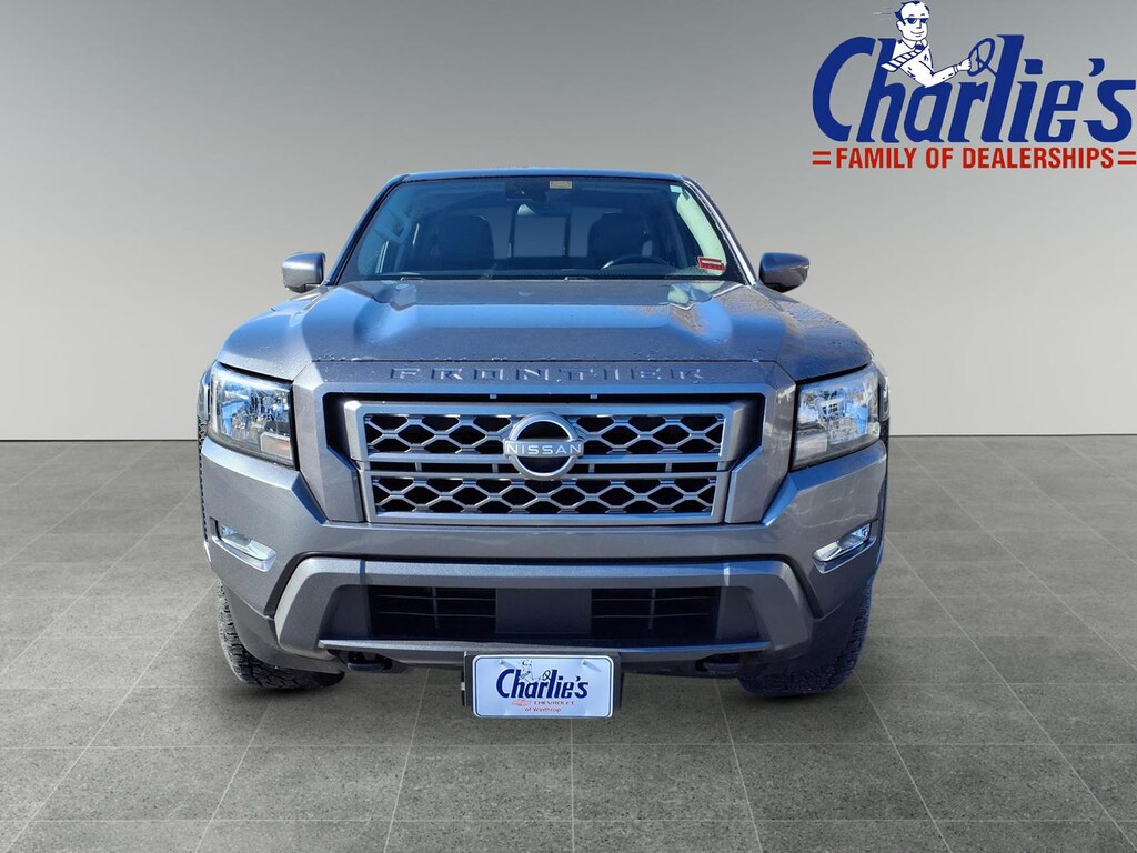 Used 2024 Nissan Frontier SV Truck Crew Cab