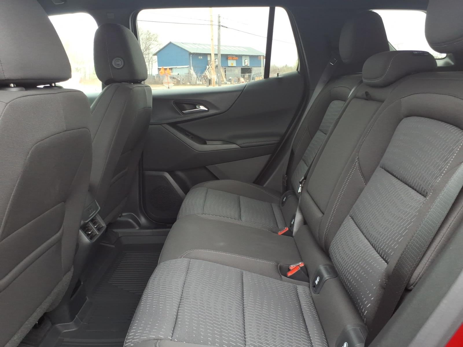 2026 Chevrolet Equinox LT - Photo 8