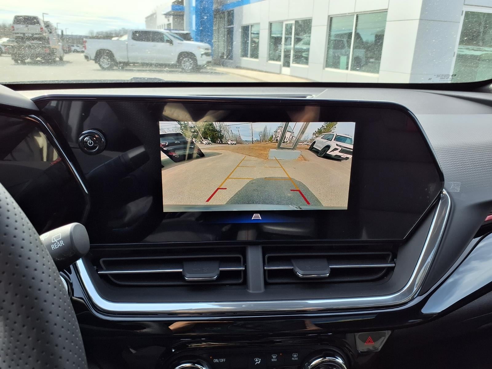 2026 Chevrolet Trax RS - Photo 10