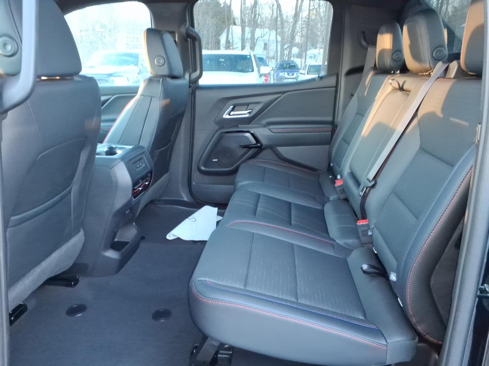 2024 Chevrolet Silverado EV RST - Photo 9