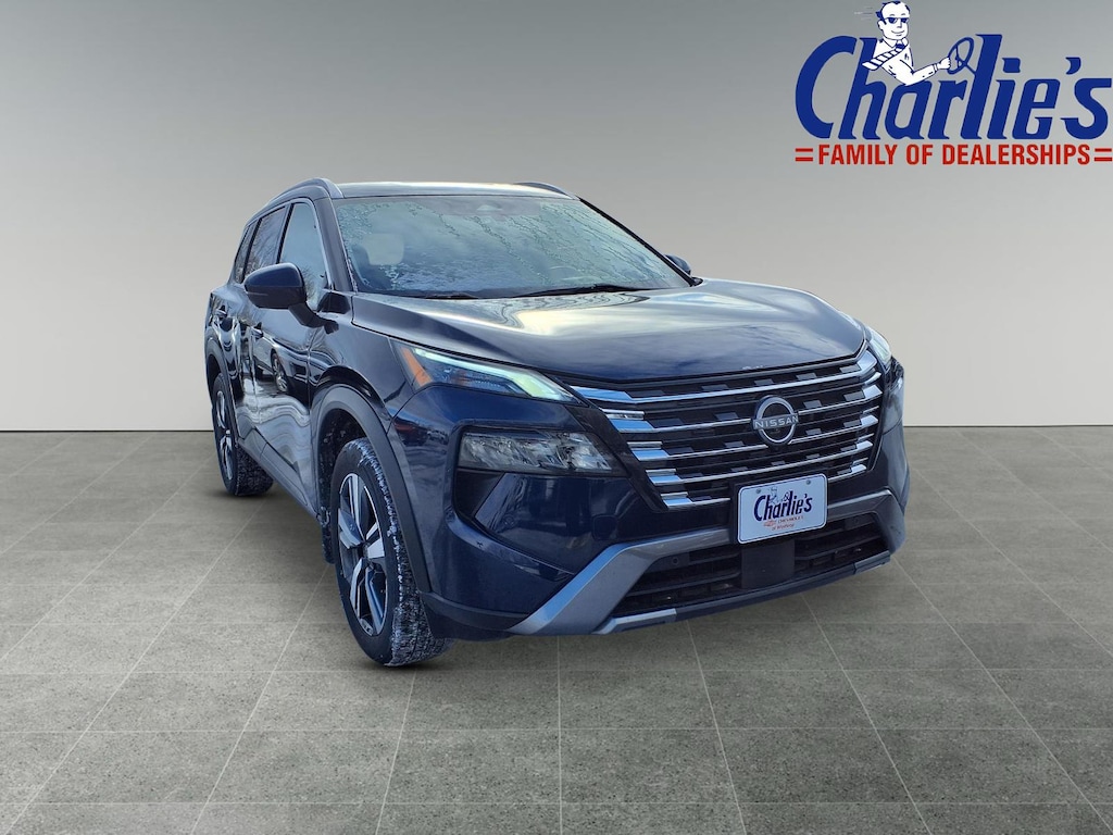 Used 2024 Nissan Rogue SL SUV