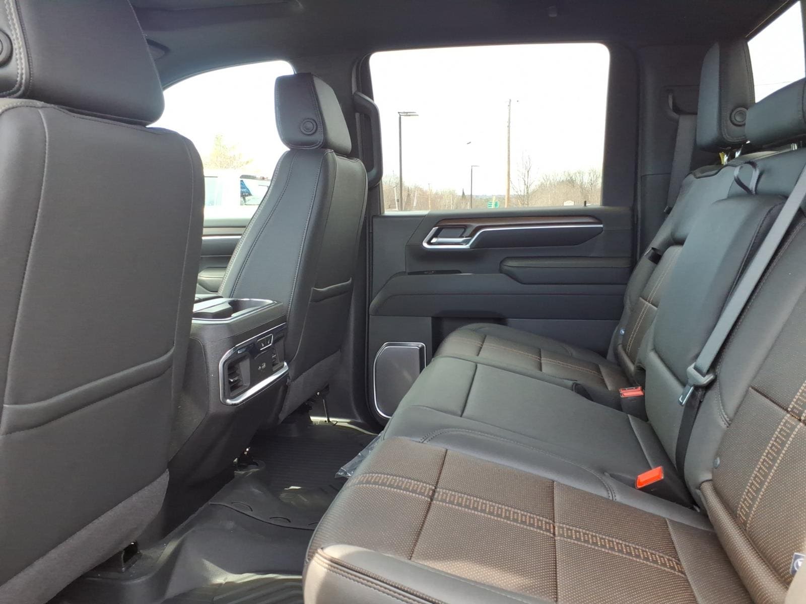 2026 Chevrolet Silverado 2500 HD High Country - Photo 7