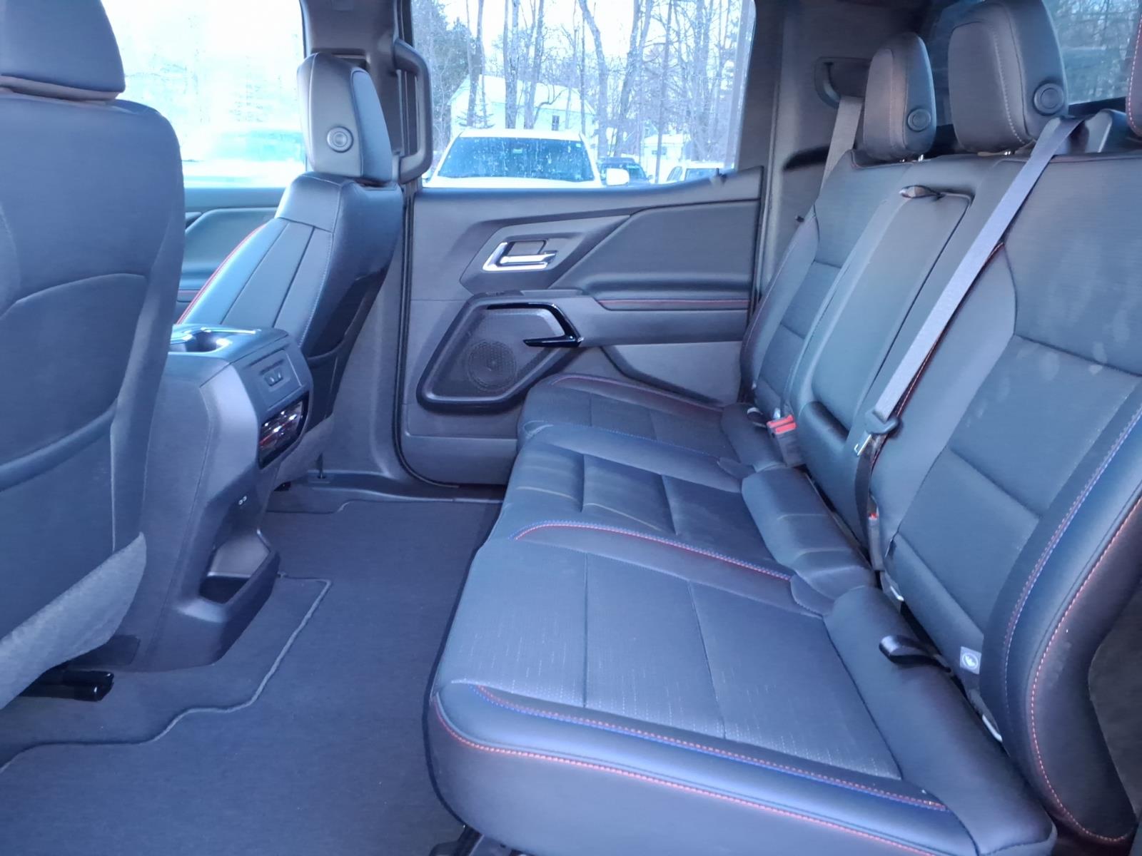 2025 Chevrolet Silverado EV RST - Photo 9