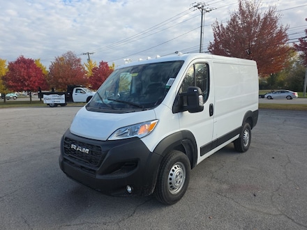 2025 Ram ProMaster PROMASTER 1500 TRADESMAN CARGO VAN LOW ROOF 118' W Cargo Van