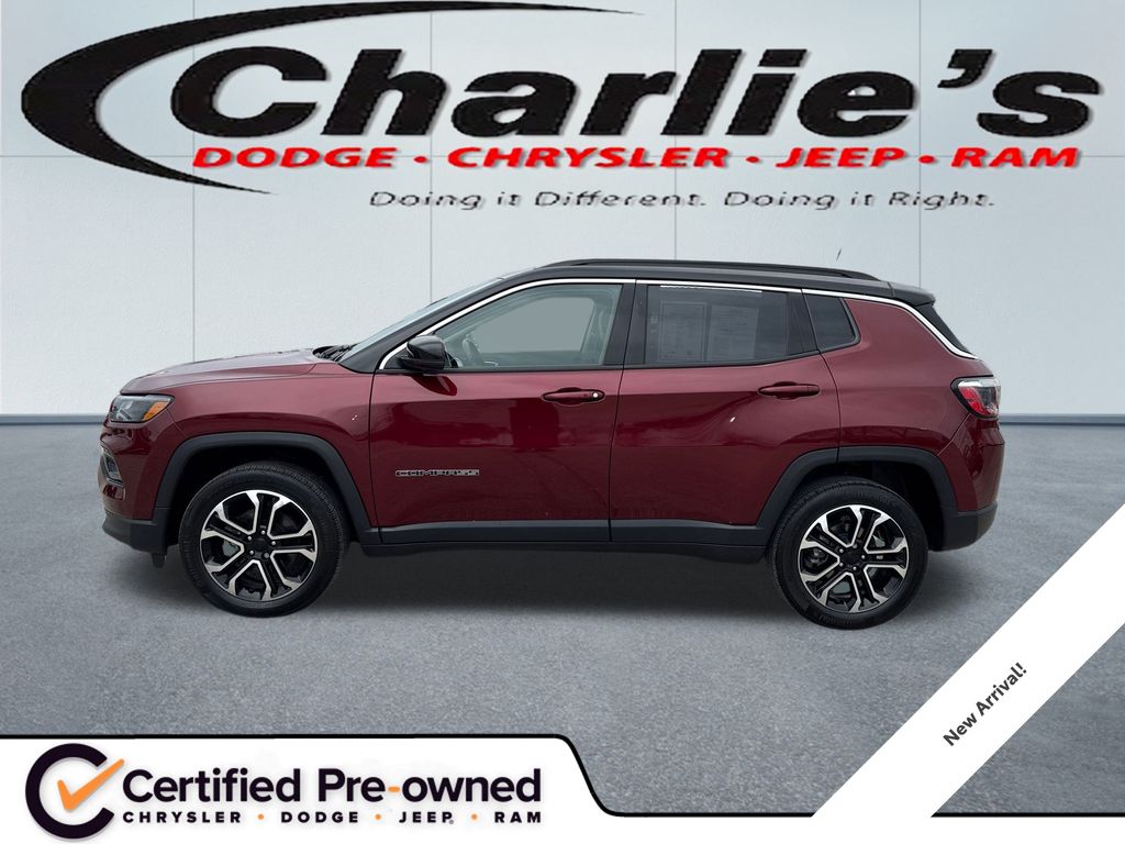 2022 Jeep Compass Limited's photo