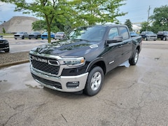 2025 Ram 1500 BIG HORN CREW CAB 4X4 5'7 BOX Pickup