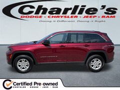 2023 Jeep Grand Cherokee Laredo SUV