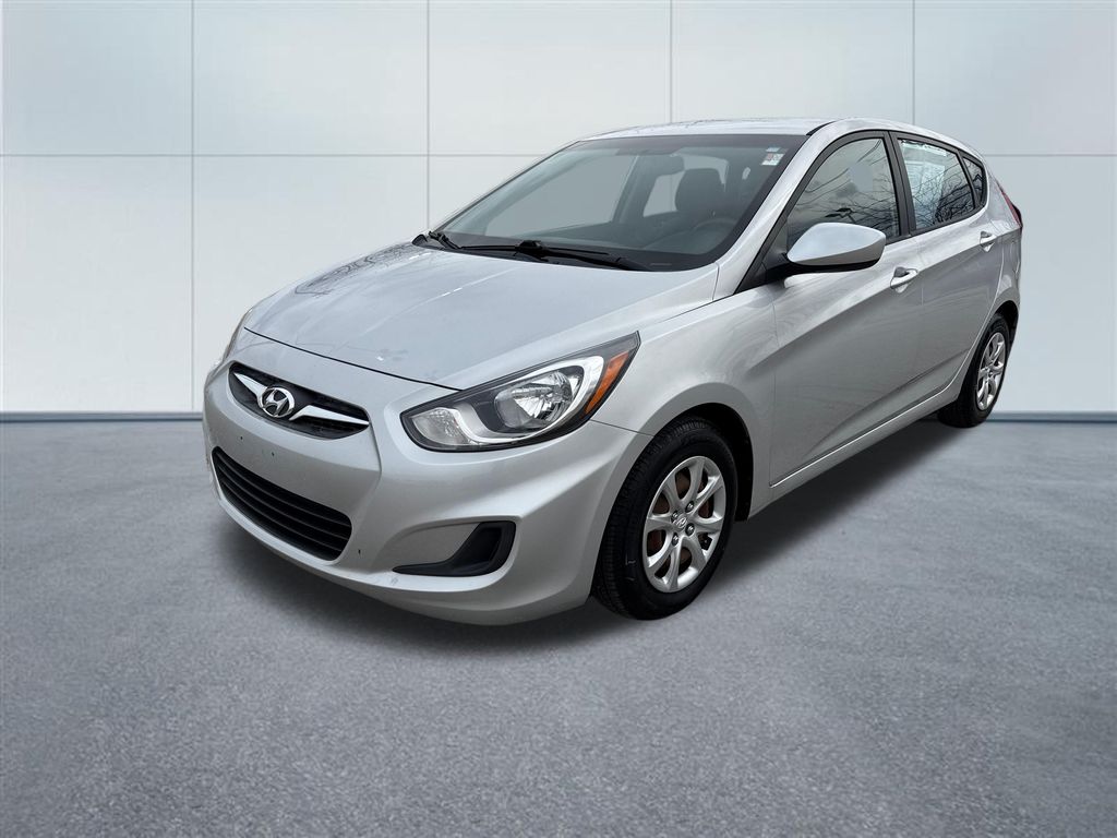 Used 2014 Hyundai Accent GS with VIN KMHCT5AEXEU195452 for sale in Maumee, OH