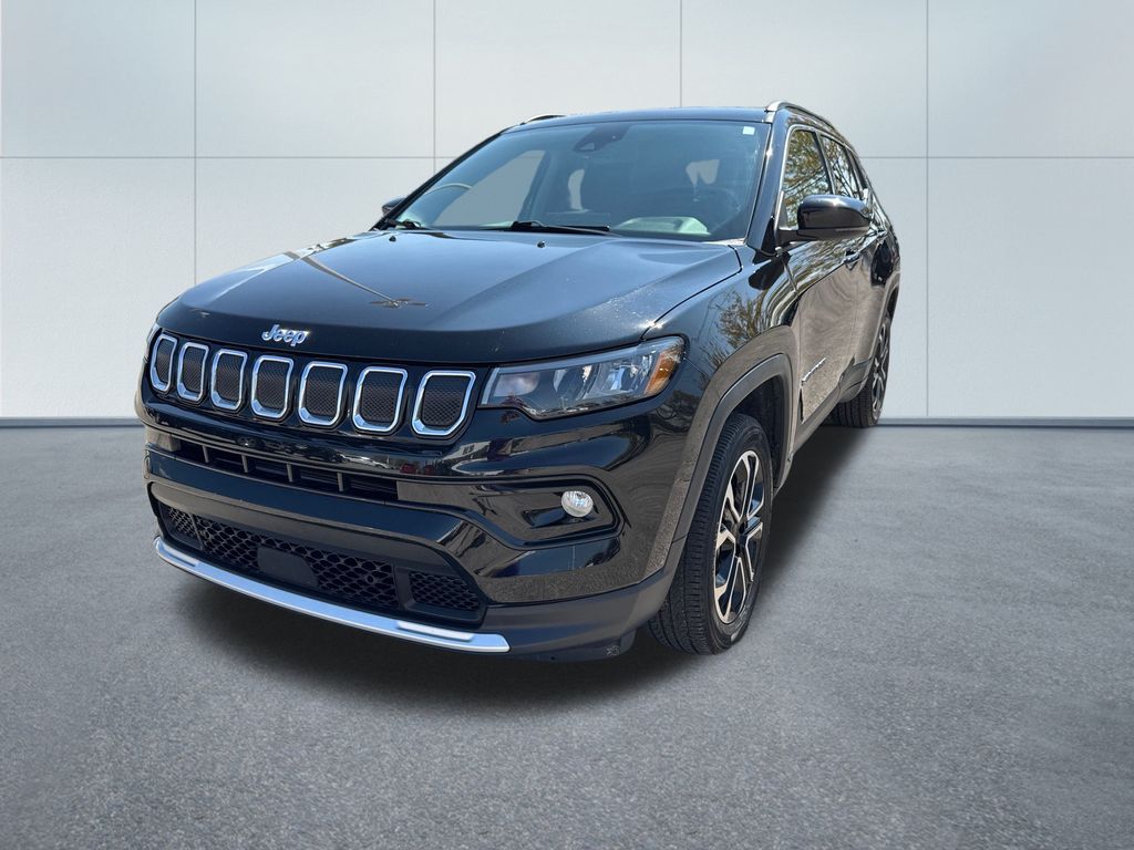2022 Jeep Compass Limited photo 2