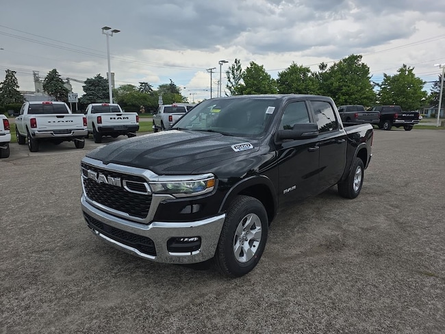 2026 Ram 1500 BIG HORN CREW CAB 4X4 5'7 BOX Pickup
