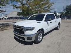 2026 Ram 1500 BIG HORN CREW CAB 4X4 5'7 BOX Pickup