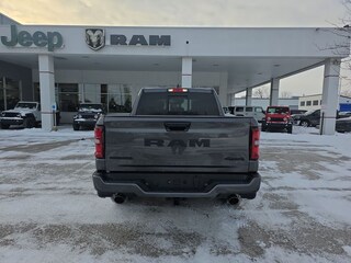 2026 Ram 1500 BIG HORN CREW CAB 4X4 5'7 BOX Pickup