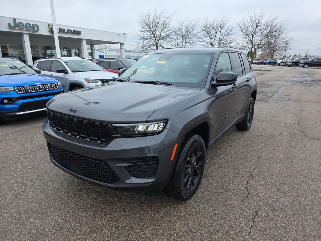 2025 Jeep Grand Cherokee Sport Utility 